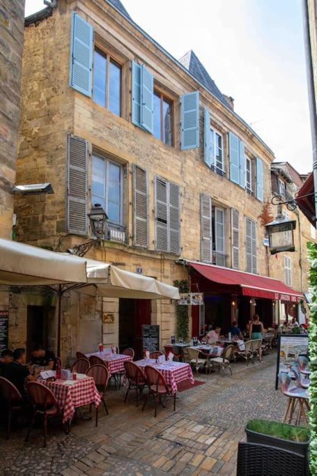 "Les Appartements De Betty A" Coeur Historique Sarlat-la-Canéda Eksteriør bilde